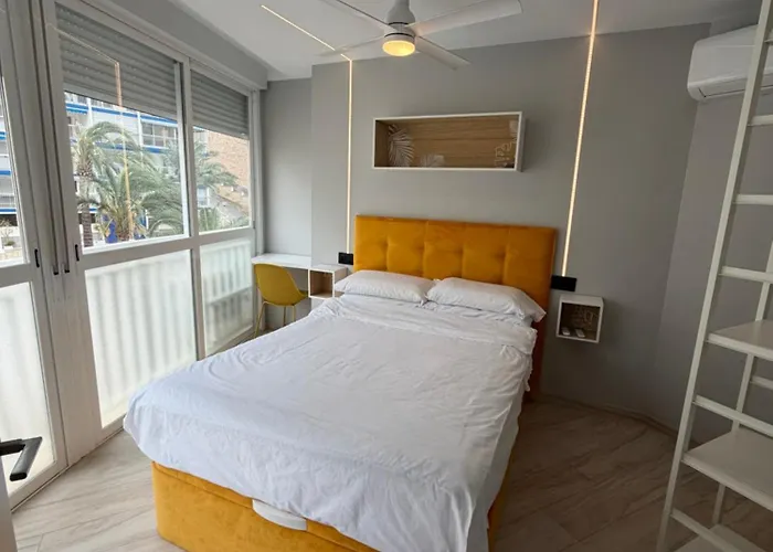 Second-line - Tropical Oasis * Benidorm